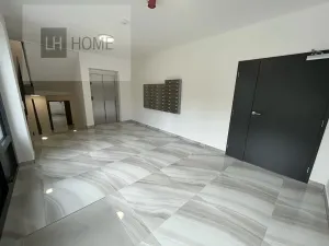 Prodej kanceláře, Karlovy Vary, 72 m2