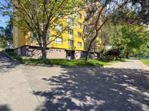Pronájem bytu 2+1, Chomutov, Kamenná, 61 m2