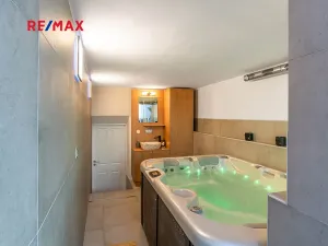 Prodej bytu 2+kk, Velké Losiny, Osvobození, 38 m2
