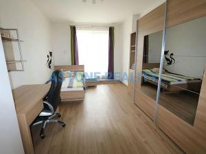 Pronájem bytu 3+kk, Praha - Řeporyje, Wiesenthalova, 124 m2