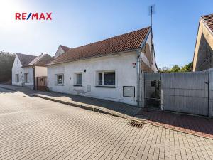 Prodej pozemku pro bydlení, Praha - Šeberov, Pod rozvodnou, 716 m2