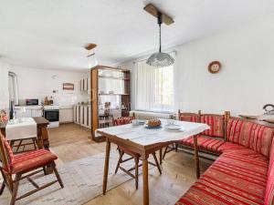 Prodej zemědělské usedlosti, Krasonice, 730 m2