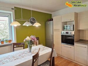 Prodej bytu 2+1, Ostrava, Abramovova, 55 m2