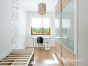 Pronájem bytu 3+kk, Praha - Zličín, Křivatcová, 70 m2