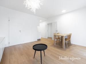 Pronájem bytu 3+kk, Praha - Zličín, Křivatcová, 70 m2