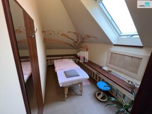 Pronájem obchodního prostoru, Karlovy Vary - Dvory, Chebská, 223 m2