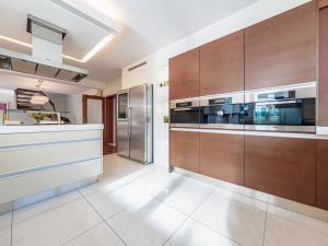 Prodej rodinného domu, Praha - Dolní Měcholupy, Ke Stinkovskému rybníku, 328 m2
