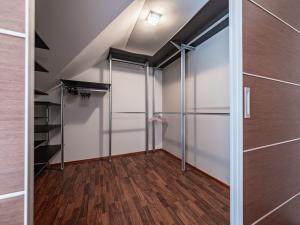 Prodej rodinného domu, Praha - Dolní Měcholupy, Ke Stinkovskému rybníku, 328 m2