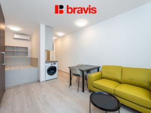 Pronájem bytu 1+kk, Brno - Trnitá, Placzkova, 29 m2