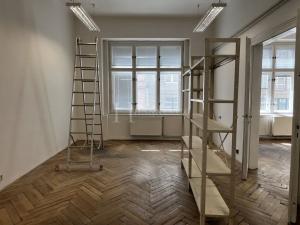 Pronájem kanceláře, Praha - Smíchov, Na bělidle, 105 m2