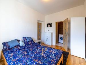 Prodej bytu 2+1, Olomouc, tř. Svornosti, 36 m2