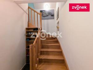 Prodej rodinného domu, Velké Karlovice, 200 m2