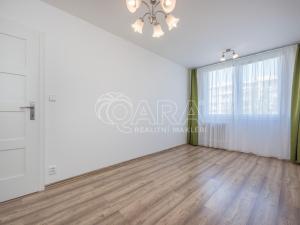 Pronájem bytu 3+kk, Praha - Řepy, Nevanova, 73 m2
