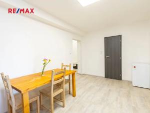 Prodej bytu 2+1, Hradec Králové, Zelená, 57 m2