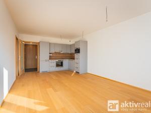 Pronájem bytu 2+kk, Praha - Dolní Chabry, U Traktorky, 59 m2