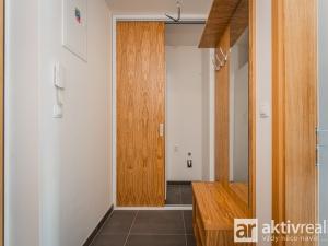 Pronájem bytu 2+kk, Praha - Dolní Chabry, U Traktorky, 59 m2