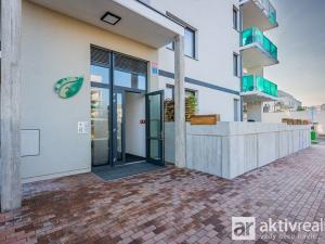 Pronájem bytu 2+kk, Praha - Dolní Chabry, U Traktorky, 59 m2