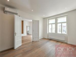 Pronájem bytu 3+kk, Praha - Vinohrady, náměstí Jiřího z Poděbrad, 93 m2
