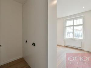 Pronájem bytu 3+kk, Praha - Vinohrady, náměstí Jiřího z Poděbrad, 93 m2