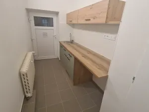 Pronájem bytu 2+kk, Praha - Smíchov, Holečkova, 40 m2