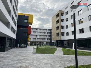 Pronájem obchodního prostoru, Pardubice, Smilova, 75 m2