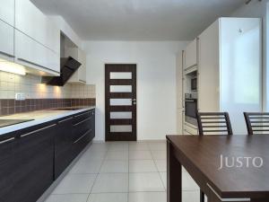 Pronájem bytu 3+1, Písek - Hradiště, Ouzká, 79 m2