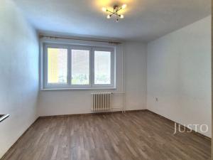 Pronájem bytu 3+1, Písek - Hradiště, Ouzká, 79 m2