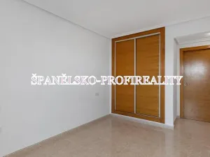 Prodej bytu 4+1, Orihuela, Španělsko, 89 m2