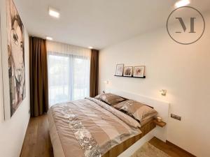 Pronájem bytu 3+kk, Hluboká nad Vltavou, Týnská, 93 m2