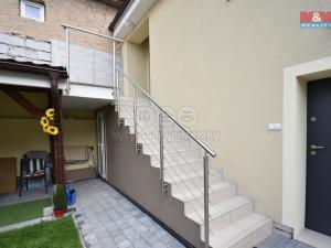 Prodej bytu 3+kk, Všetaty, U Parku, 57 m2