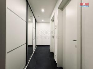 Pronájem bytu 2+kk, Praha, Štěchovická, 56 m2