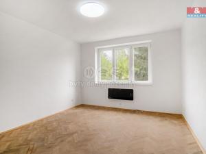 Pronájem bytu 3+1, Snědovice - Sukorady, 70 m2