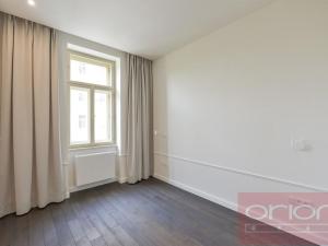 Pronájem bytu 4+kk, Praha - Vinohrady, Laubova, 170 m2