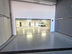 Pronájem garážového stání, Praha - Háje, Výstavní, 20 m2