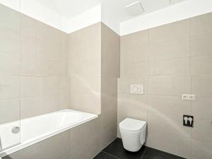 Pronájem bytu 2+kk, Kladno, Štěpána Rautenstraucha, 48 m2