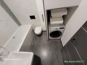 Pronájem bytu 1+kk, Praha - Dolní Měcholupy, Kardausova, 37 m2