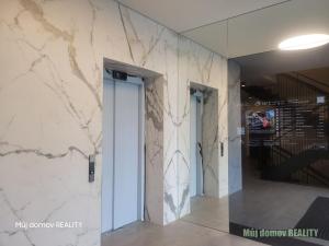 Pronájem bytu 1+kk, Praha - Dolní Měcholupy, Kardausova, 37 m2