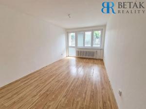 Prodej bytu 2+1, Luhačovice, Mlýnská, 51 m2