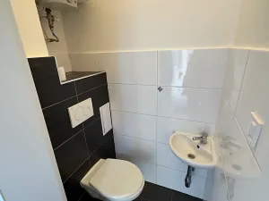 Pronájem bytu 2+1, Praha - Karlín, Křižíkova, 60 m2