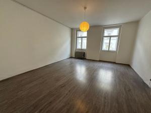Pronájem bytu 2+1, Praha - Karlín, Křižíkova, 60 m2