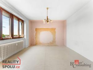 Prodej bytu 3+1, Srch, Družstevní, 68 m2