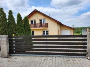 Prodej rodinného domu, Býšť - Hrachoviště, 180 m2