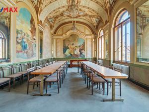 Prodej historického objektu, Hradec Králové, Tomkova, 1502 m2