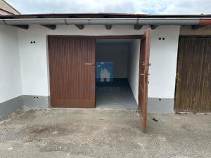 Pronájem garáže, Březnice, 19 m2