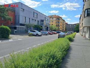 Pronájem obchodního prostoru, Pardubice, Palackého třída, 585 m2