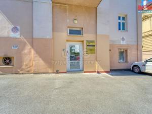 Pronájem kanceláře, Plzeň - Severní Předměstí, Karlovarská, 56 m2