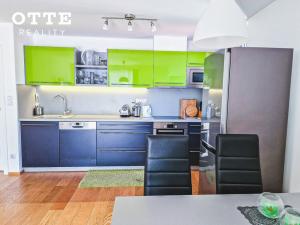 Pronájem bytu 2+kk, Plzeň, Šafaříkovy sady, 57 m2