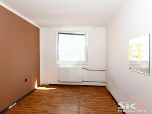 Prodej bytu 3+1, Černčice, 66 m2