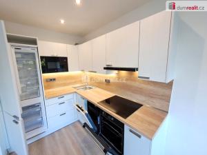 Pronájem bytu 2+kk, Praha - Modřany, Jordana Jovkova, 45 m2