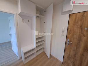 Pronájem bytu 2+kk, Praha - Modřany, Jordana Jovkova, 45 m2